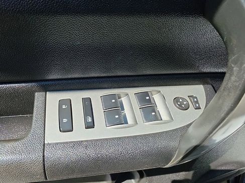 Used 2007 Chevrolet Silverado 2500 LT AWD/4WD image 18