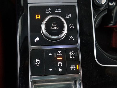 Used 2014 Land Rover Range Rover Autobiography image 19