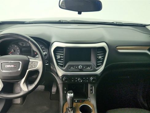 Used 2017 GMC Acadia SLE image 21