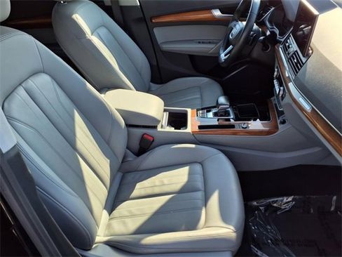 Used 2021 Audi Q5 2.0T Premium Plus image 24