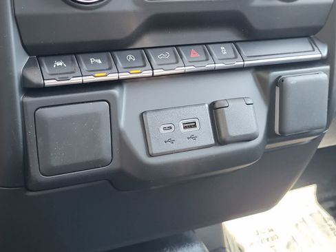 Used 2026 Chevrolet Silverado 1500 W/T w/ WT Safety Package AWD/4WD image 22