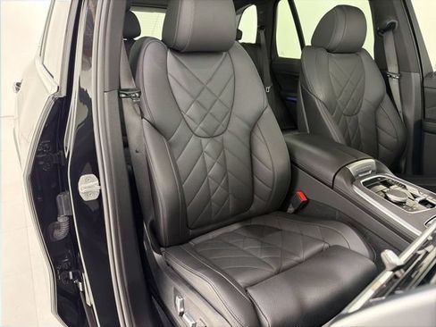 Certified 2024 BMW X5 xDrive40i AWD/4WD image 19