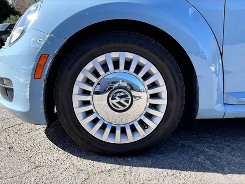 Used 2014 Volkswagen Beetle 1.8T image 8