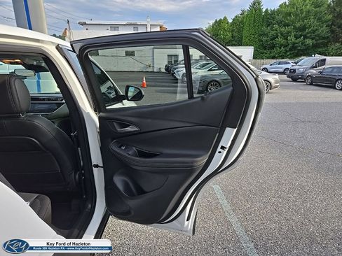 Used 2023 Buick Encore GX Preferred w/ Cold Weather Comfort Package AWD/4WD image 41