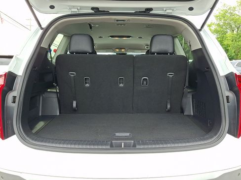 Certified 2024 Kia Telluride S FWD image 21