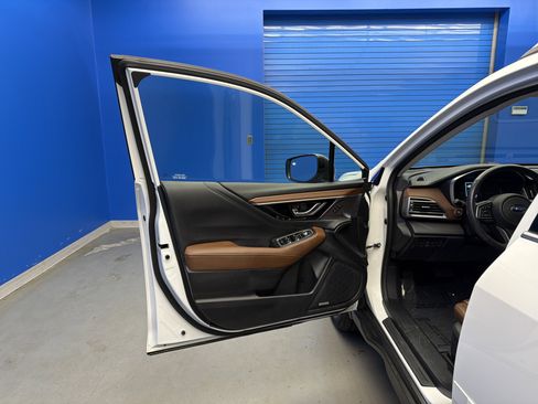 Certified 2025 Subaru Outback Touring XT w/ Popular Package #2 image 10