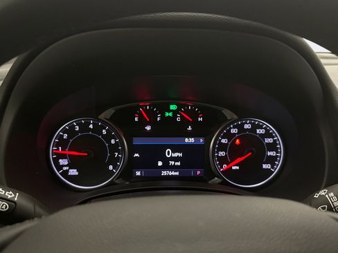 Used 2023 GMC Terrain SLT w/ Elevation Edition AWD/4WD image 9