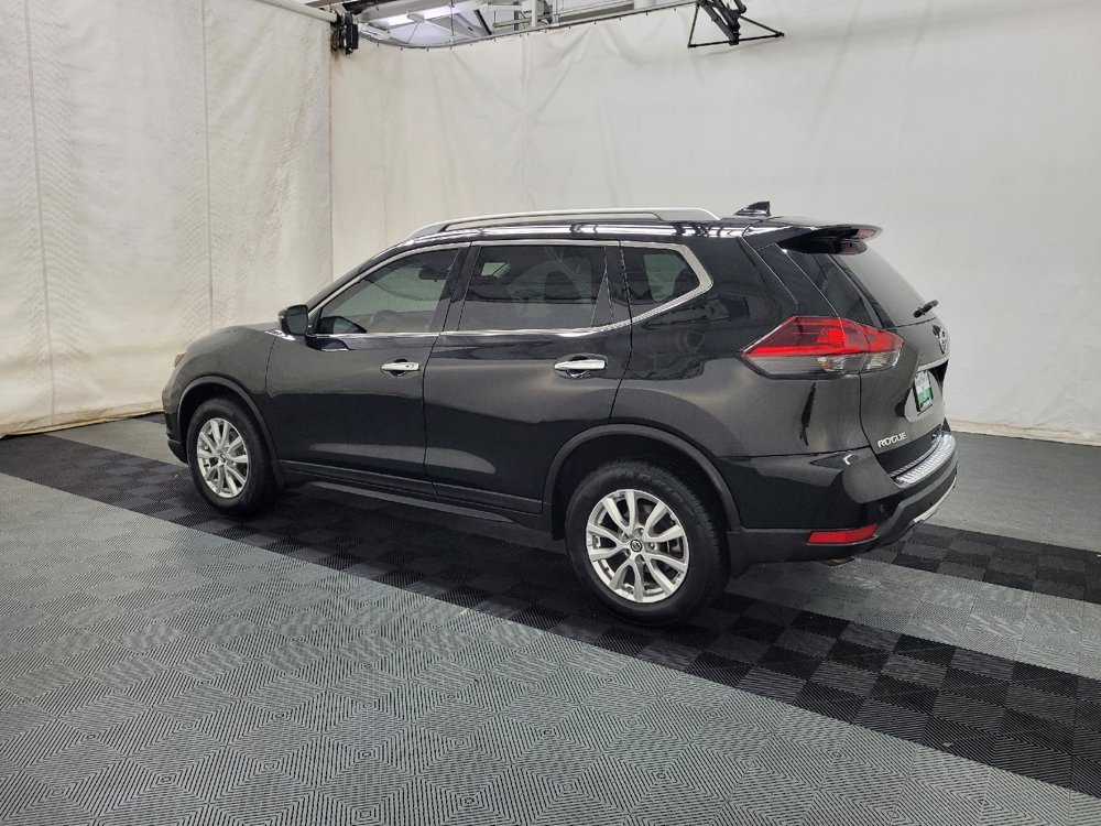 Used 2019 Nissan Rogue SV AWD/4WD image 3