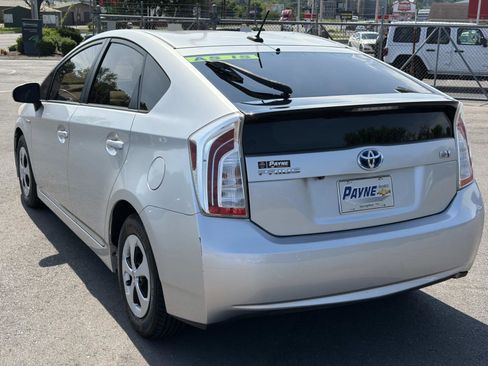 Used 2014 Toyota Prius Three FWD image 5