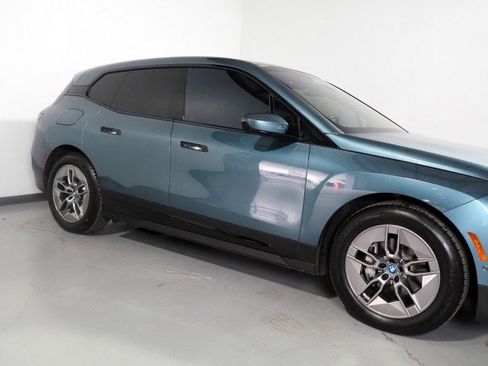 Used 2023 BMW iX xDrive50 w/ Ultimate Package 2 image 64