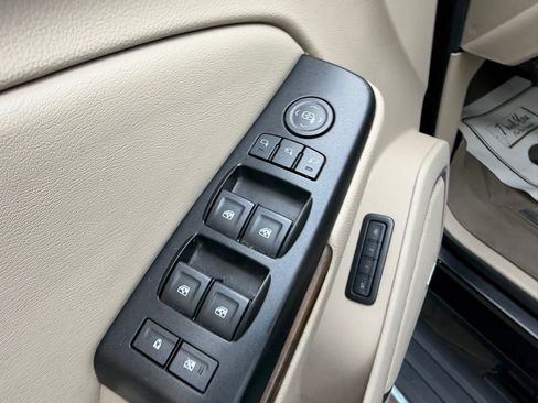 Used 2019 GMC Yukon XL Denali w/ Denali Ultimate Package image 20