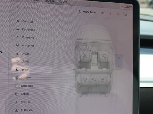 Used 2021 Tesla Model 3 Long Range image 19