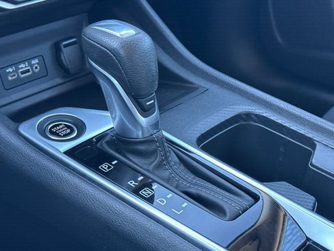 Used 2024 Nissan Sentra SV image 18