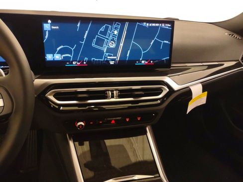 Used 2024 BMW 330i Sedan w/ Convenience Package image 19