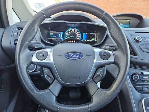 Used 2018 Ford C-MAX SE image 10