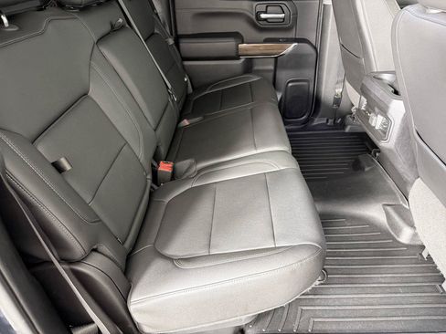 Used 2019 Chevrolet Silverado 1500 RST AWD/4WD image 13