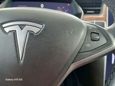 Used 2020 Tesla Model X Long Range AWD/4WD image 27
