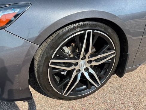 Used 2018 Honda Accord Sport image 4