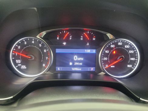 Used 2024 Chevrolet Blazer LT w/ Convenience Package FWD image 23