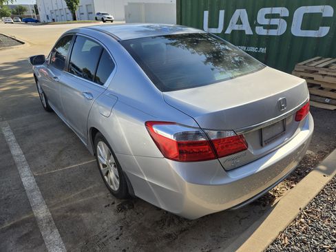Used 2014 Honda Accord EX-L image 4