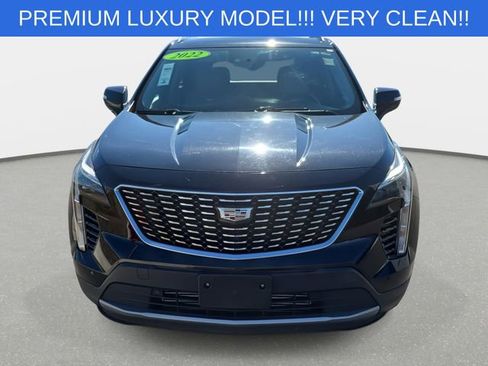 Used 2022 Cadillac XT4 Premium Luxury w/ Safety Alert Package image 2