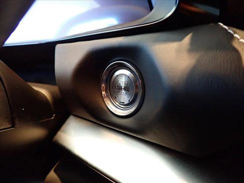 New 2026 Chevrolet Corvette Stingray Premium Cpe w/ Z51 Performance Package image 17