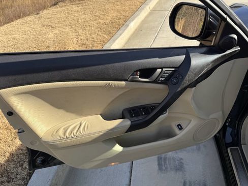 Used 2010 Acura TSX Sedan image 11