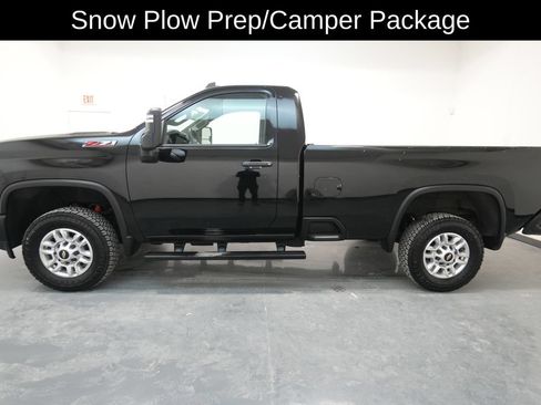 Used 2020 Chevrolet Silverado 2500 W/T w/ WT Convenience Package AWD/4WD image 4