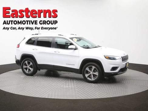 Used 2019 Jeep Cherokee Limited AWD/4WD image 48