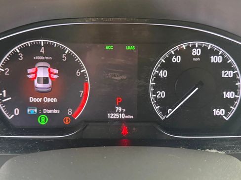 Used 2018 Honda Accord LX image 23