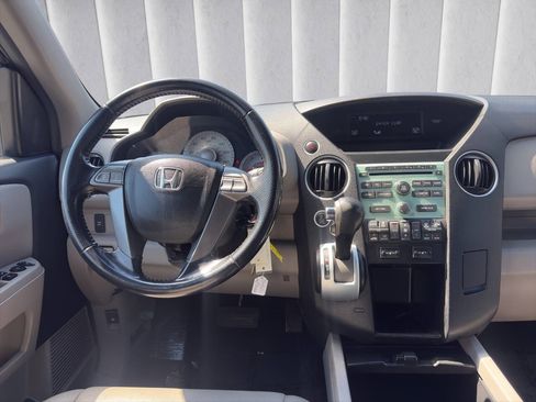 Used 2010 Honda Pilot EX-L image 10