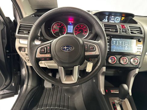 Used 2017 Subaru Forester 2.5i Premium w/ Popular Package #2A AWD/4WD image 33