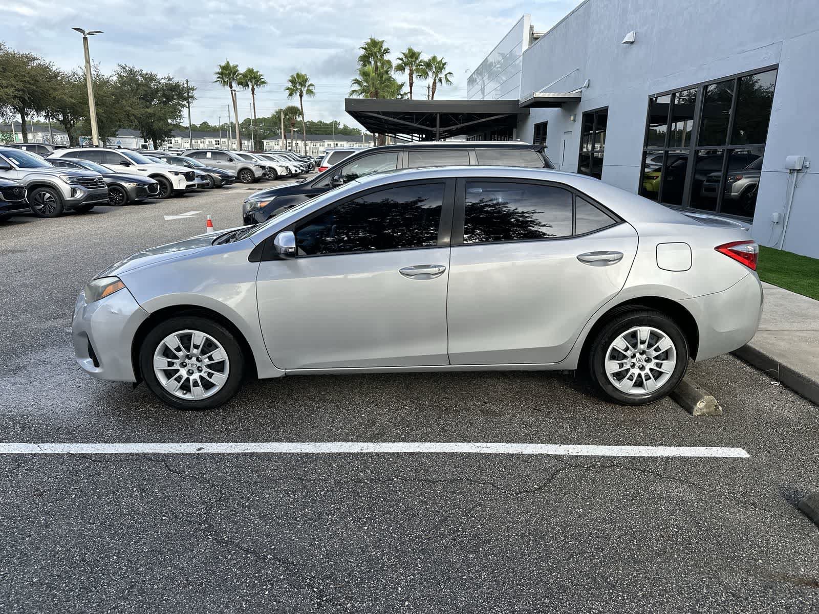 Used 2016 Toyota Corolla S FWD image 5