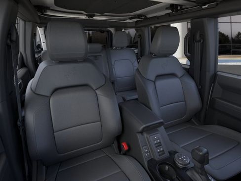 New 2026 Ford Bronco Outer Banks AWD/4WD image 10