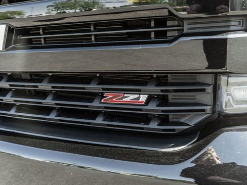 Used 2022 Chevrolet Silverado 1500 LT Trail Boss w/ Bed Protection Package AWD/4WD image 34