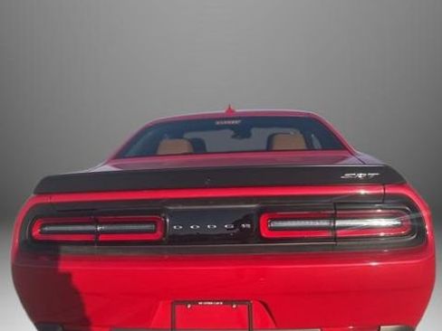 Used 2015 Dodge Challenger SRT Hellcat image 10