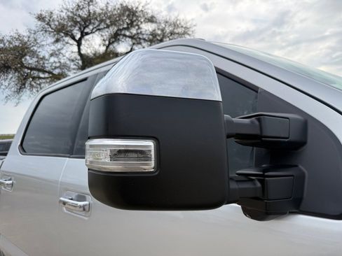 Used 2017 Ford F250 Lariat w/ Lariat Ultimate Package image 10