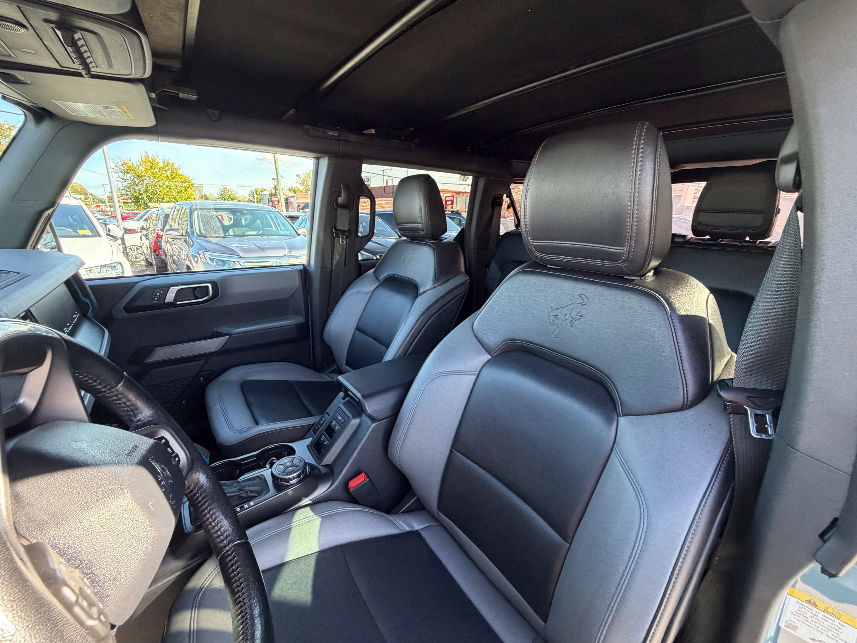 Used 2022 Ford Bronco Black Diamond AWD/4WD image 14