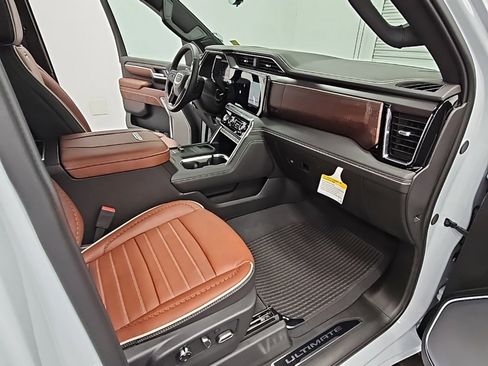New 2026 GMC Sierra 2500 Denali Ultimate image 39