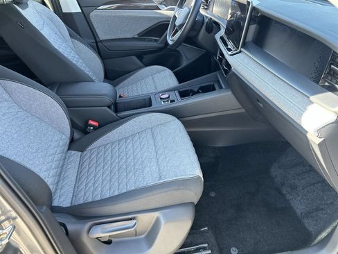 Certified 2026 Volkswagen Tiguan S FWD image 8