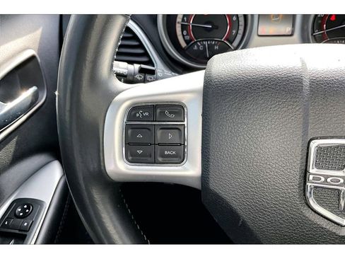 Used 2018 Dodge Journey SXT w/ Safe & Sound Group image 25