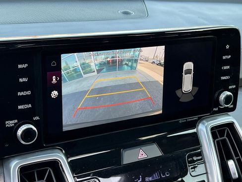 Used 2022 Kia Sorento SX image 22