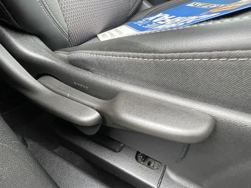 Certified 2022 Buick Envision Preferred w/ Safety Package image 12