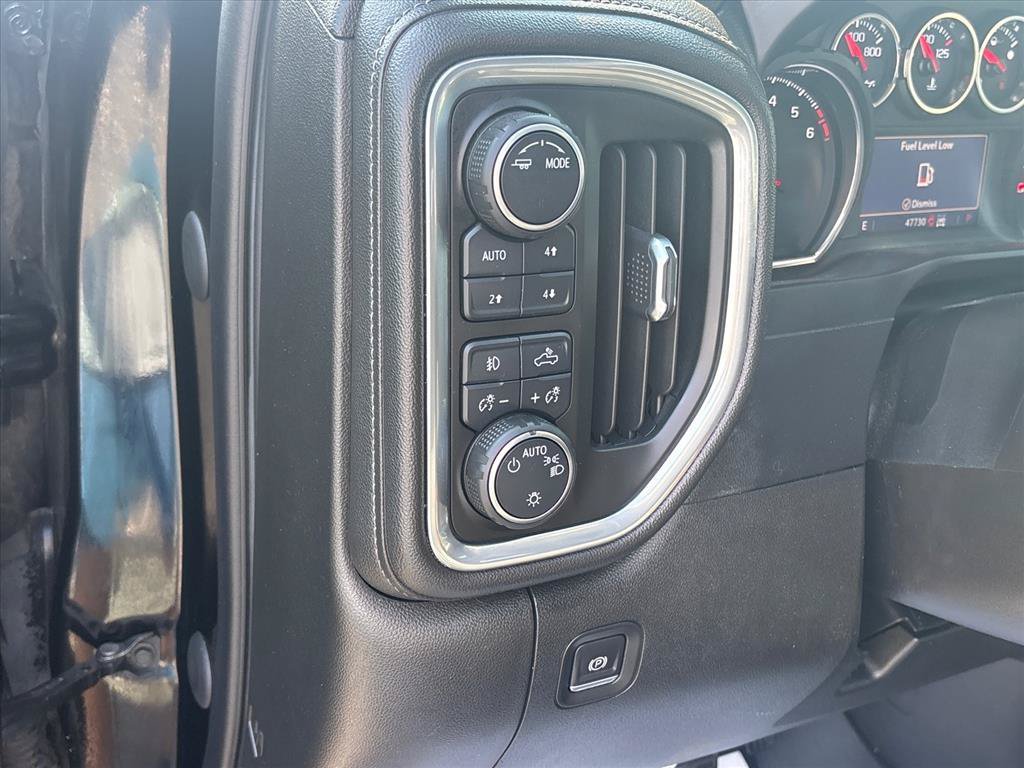 Used 2021 Chevrolet Silverado 1500 RST w/ Z71 Off-Road Package AWD/4WD image 26