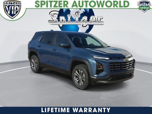 New 2026 Chevrolet Equinox LT w/ Convenience Package II FWD image 2