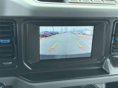 Used 2023 Ford Bronco Black Diamond image 24