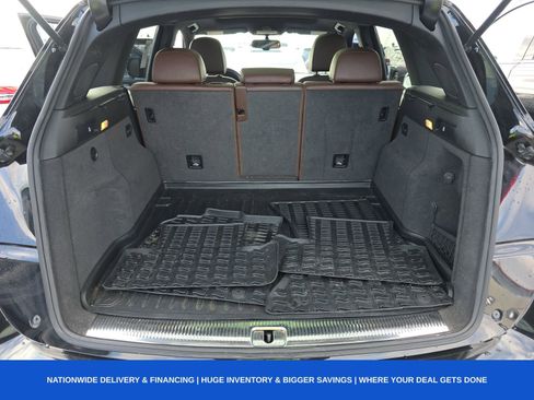 Used 2017 Audi Q5 2.0T Premium Plus w/ Technology Package image 8