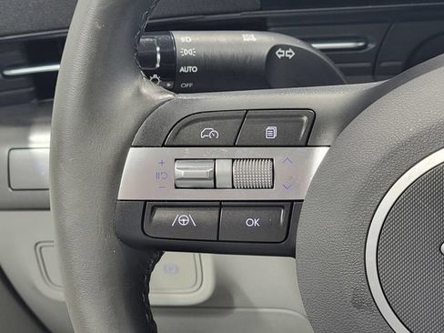 Used 2025 Hyundai Kona SEL FWD image 26