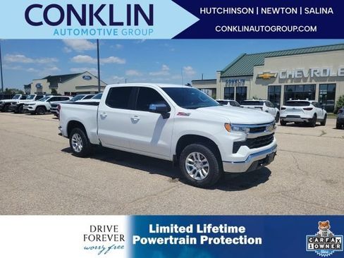 Used 2025 Chevrolet Silverado 1500 LT AWD/4WD image 1