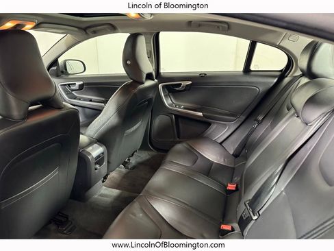 Used 2018 Volvo S60 T5 Inscription w/ Technology Package image 27